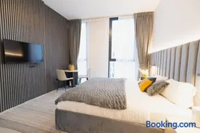 Studio in Aljada near to the Boulevard by Stay Bnb - Image 3