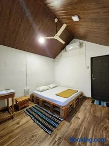The Coco Leaf Cafe - Image 2