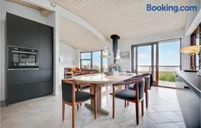 Four-Bedroom Holiday Home In Ebeltoft - Image 4