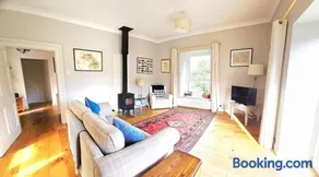 Folly View - Private, peaceful apartment with stunning views. - Image 5