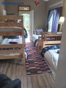 Sun Deck Lodge - Image 2