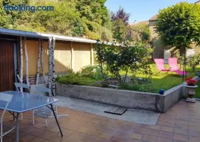 Appartement cosy à Langogne 65 m² avec jardin terrasse - Image 1
