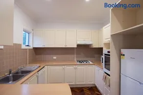 Buckingham Apartments - Image 3