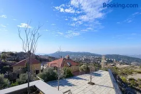 Villagio Resort in Zaarour - Image 3