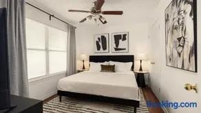 Quiet 2BR Near UT - Just 6 Min to Downtown - Image 2