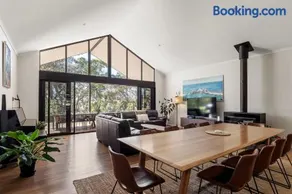 Gum Nuts - New House, family friendly & big groups - Image 1