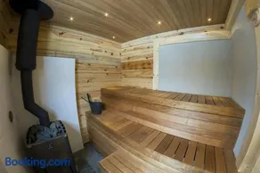 Hapsal Forest Cabin - Image 5