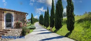 Agriturismo e Maneggio Poggio Leone - Image 2