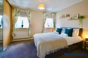 Felton House - Image 1