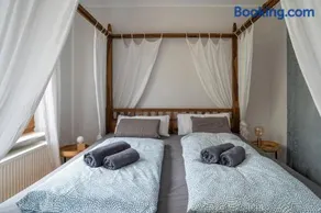 Heimathafen Hannover- Big House with swimmingpool, sauna and garden - Image 5