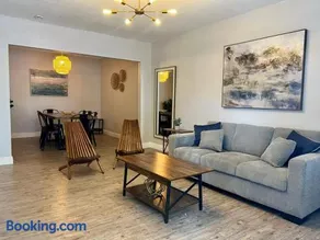 Stay at Coral Gables - Image 1