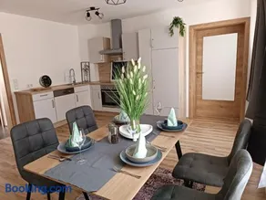 Edelsbacher Ferienhaus mit eigenen Garten - Image 2