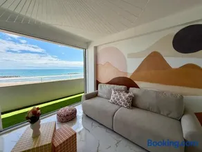 Côté Soleil Apt 4e étage Face à la mer Accès direct plage Parking Clim Wifi - Image 3