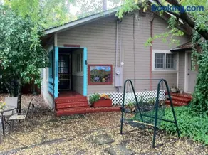 Cozy Cabernet Cabin - Image 2