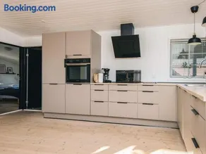 Renovated Beach House - By Traum Ferienwohnungen - Image 4