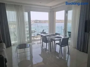 Sea front Apartment - Image 4