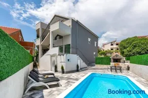 Holiday home Split - Image 1