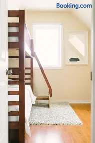 Wellington Waterfront Home - Image 2