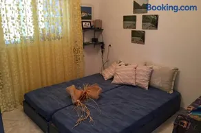 Isabelle's apartment - Image 2