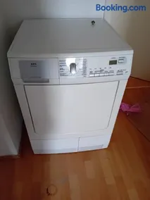 I Bali Taunus I 6 Personen viel PlatzI Waschmaschine I Trockner I Balkon - Image 3