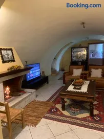 Camara - Image 2