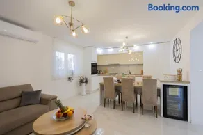 Apartment Bella - Image 1