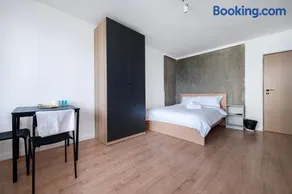 Lermontowa Comfort Rooms by BookingHost - Image 1