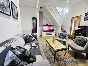Cheerful 4 bedroom close to Uclan, Preston City Center - Image 4