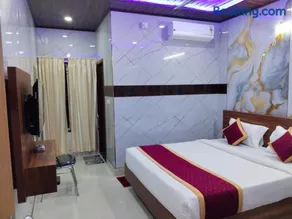 Hotel New Chalukya G K V - Near Talguppa Railway Station - Image 2