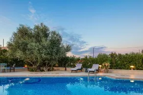 Villa Nikis - Image 1