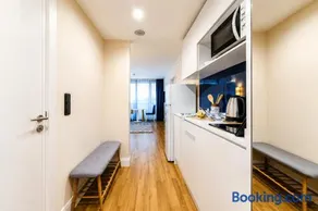 Orbi City Sea view Aparthotel - Image 1