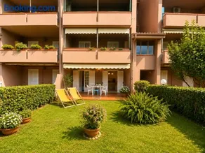 [ZONA POETI] ★★★★★ Relax in Piscina - Free Parking - Image 5
