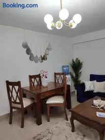 Zoe Homes Oak Villa Apartment 1 and 2 Bedroom 201 - Image 5