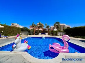 Luxury Villa with pool in Hurghada - Image 2