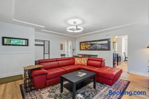 The Sunny Side Stay - Image 1