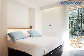 Le Lodge - Image 1