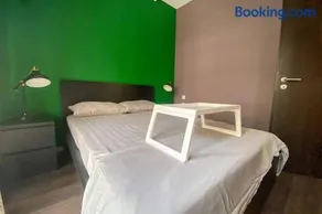 Green apartment with view - Image 4