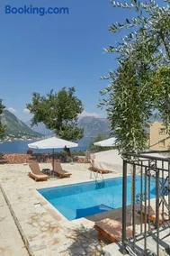 Our Sunset Apartments with Pool and Sea View - Image 5