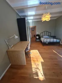 Guest Rooms in Private Home by Airport, Shared Bath, Non-Smoking, Contactless Check-in, No Staff, Quiet Stay, Short Stay - Image 3