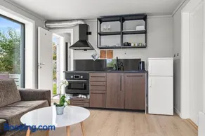 Sandefjord 1 bedroom kitchen and bathroom - Non smoking - Image 2