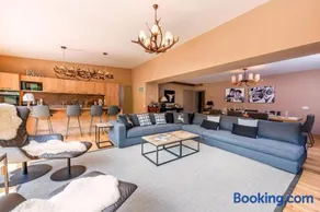 Chalet Blake - Image 3