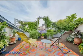 Comme A La Maison - Image 1