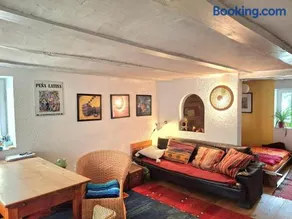 Charming House - Image 2