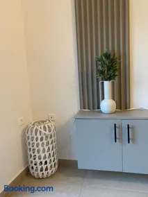 View Apartment - Image 3