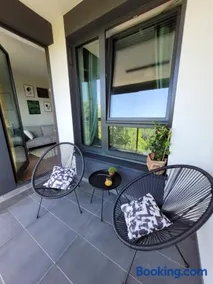 Vizzit Us Premium Apartments Marina Mokotów - Image 5
