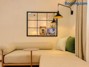 3-minute walk from Nonhyeon Station, Gangnam, 6 people,COEX, Cheongdam, Garosu-gil - Image 1