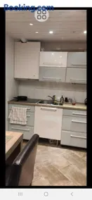 1 sleeping room - Image 3