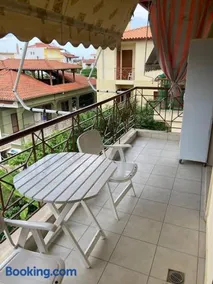 Vacation getaway Chalkidiki - spacious apartment close to the sea - Image 1