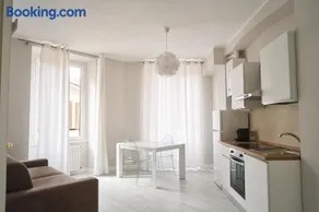 Vista Apartment Milano Moscova - Image 2