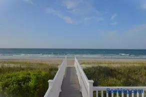 Oceanfront vacation property - West - Image 1